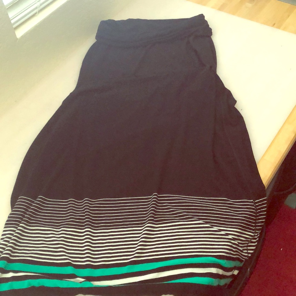Black skirt with pattern on bottom